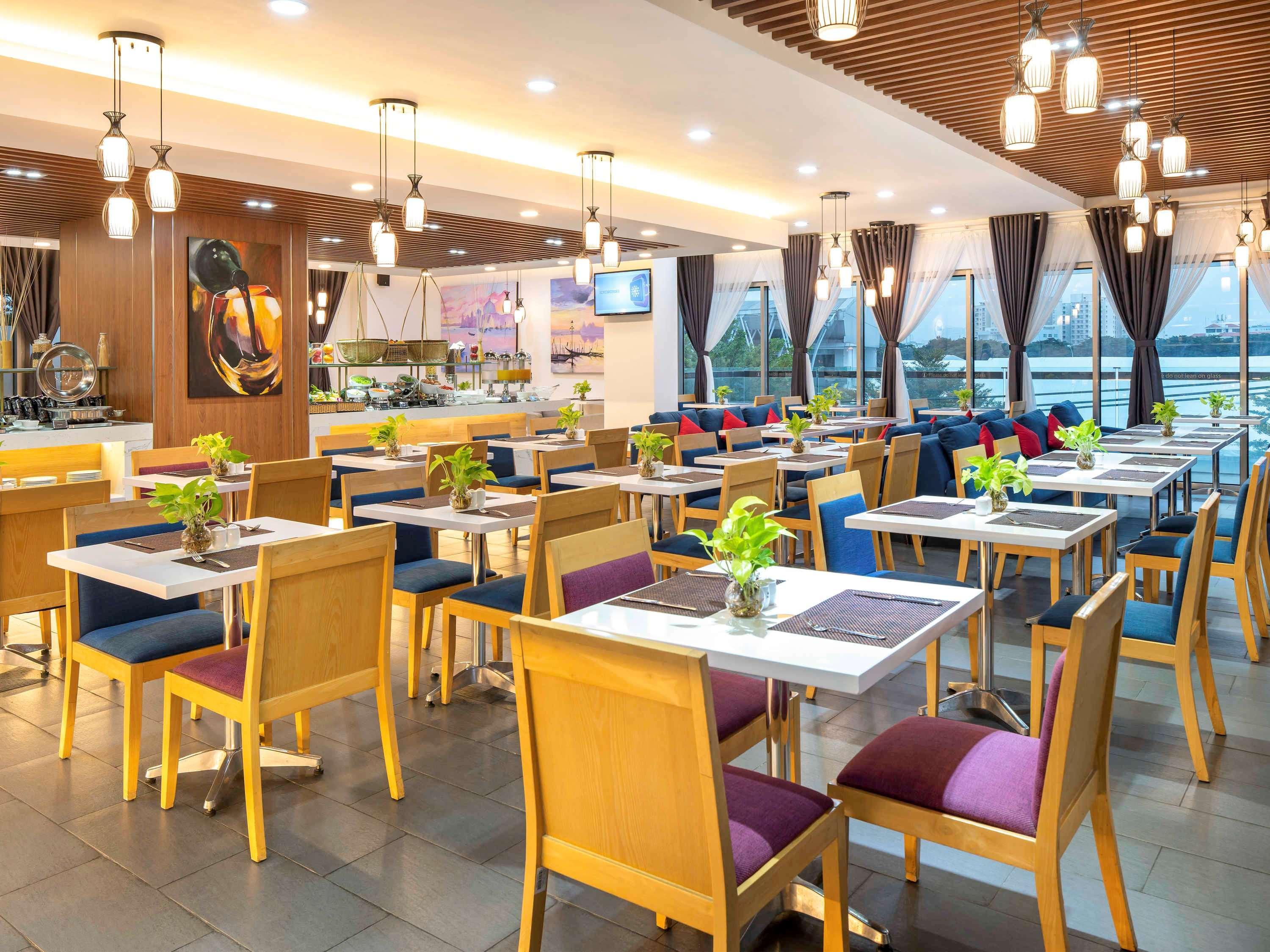 Ibis Saigon South Khách sạn TP. Hồ Chí Minh