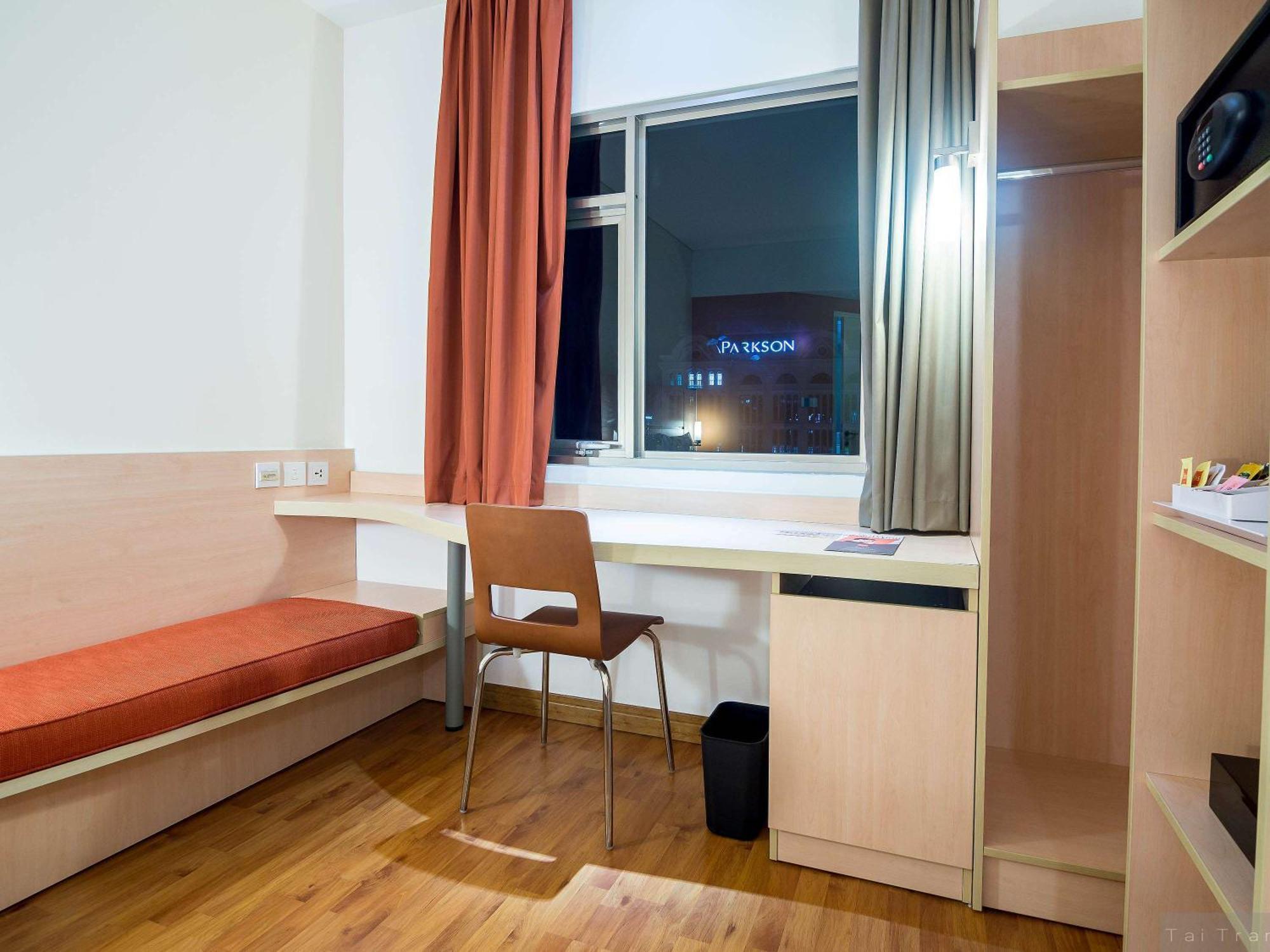 Khách sạn Ibis Saigon South