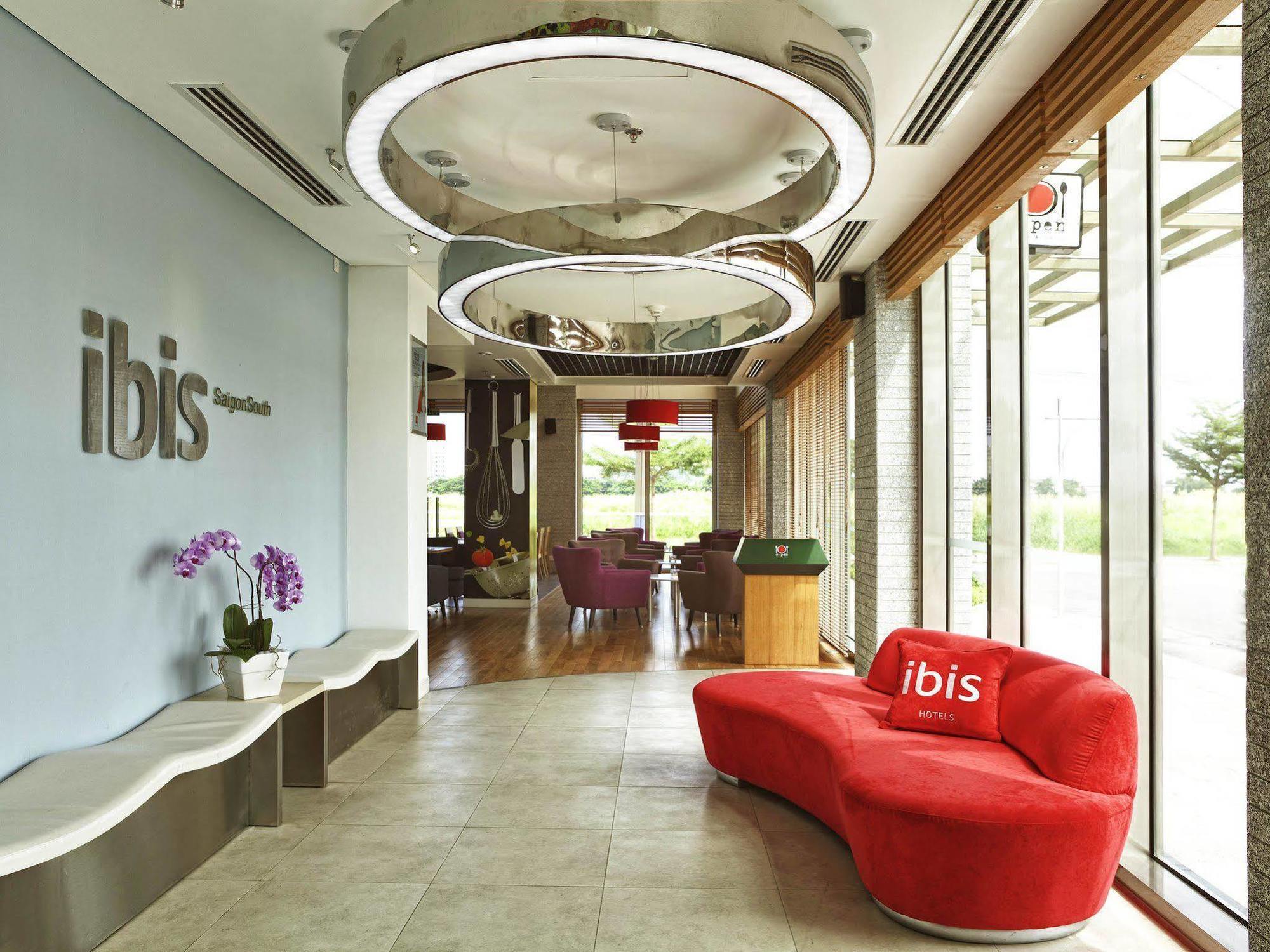 Khách sạn Ibis Saigon South